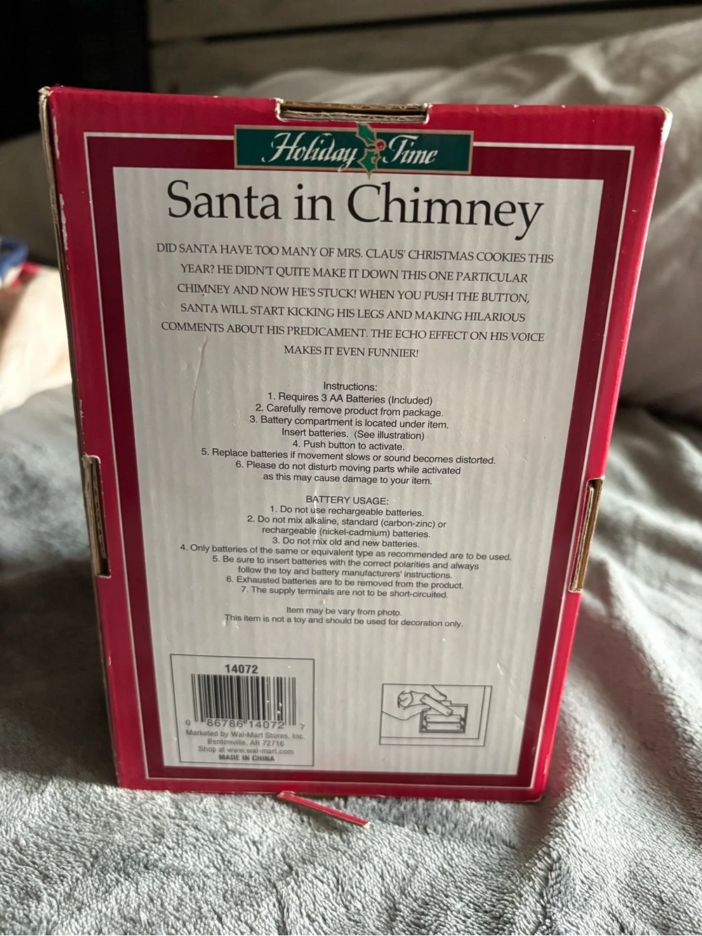 Holiday Time Red and White Santa in Chimney With Original Box